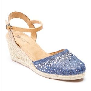 White Mountain Wedges 6.5